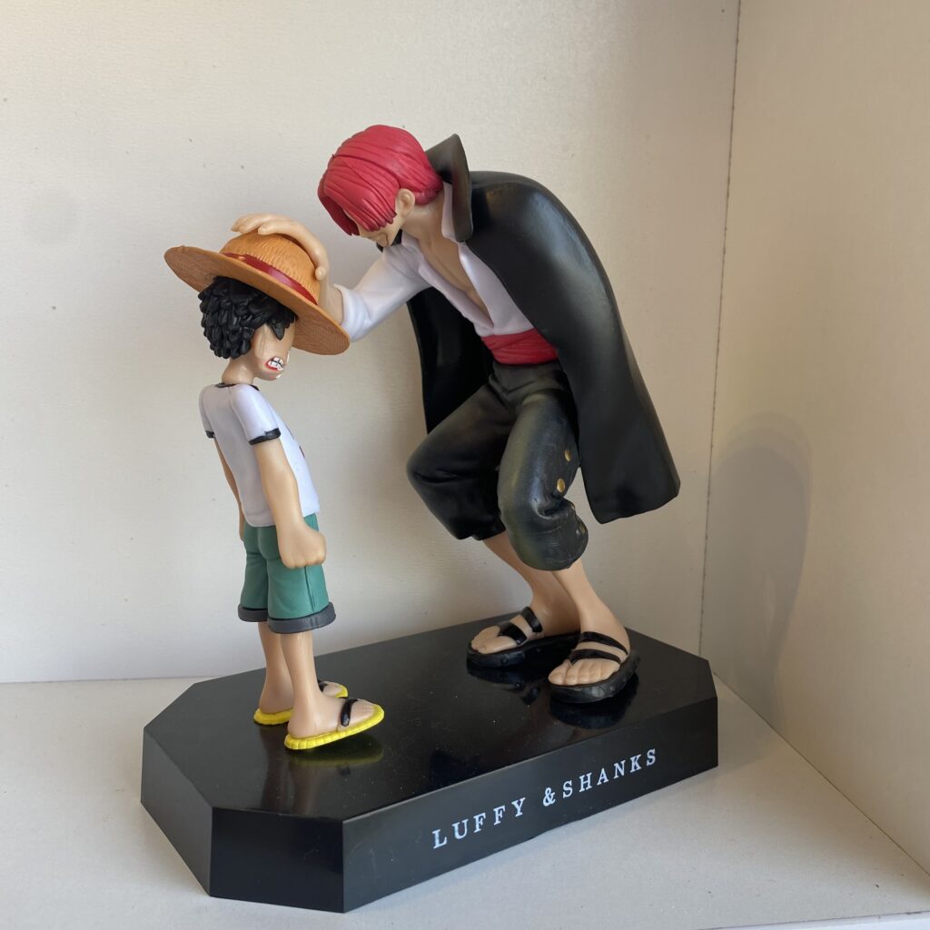 فیگور انیمه وان پیس لوفی و شنکس